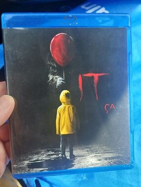 🌟3/$25🌟 Warner Bros. 2017 Blu-ray And DVD of  IT